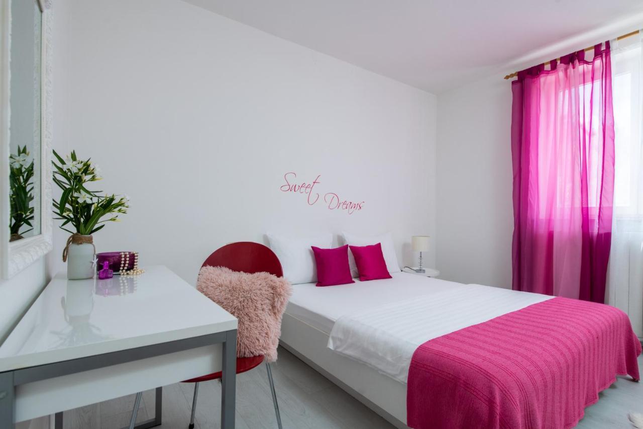 Apartment Alex Labin  Exterior foto